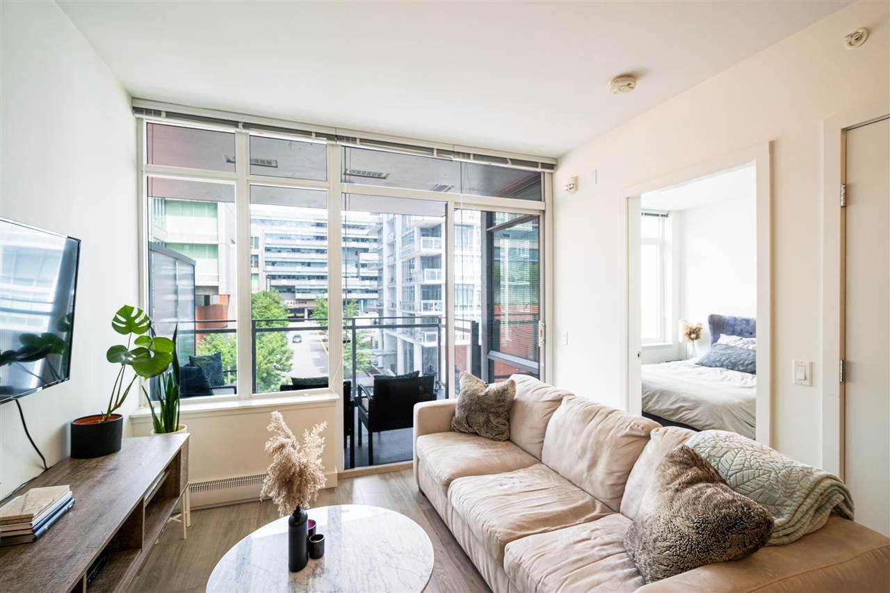 506-200 Nelson's Cres
