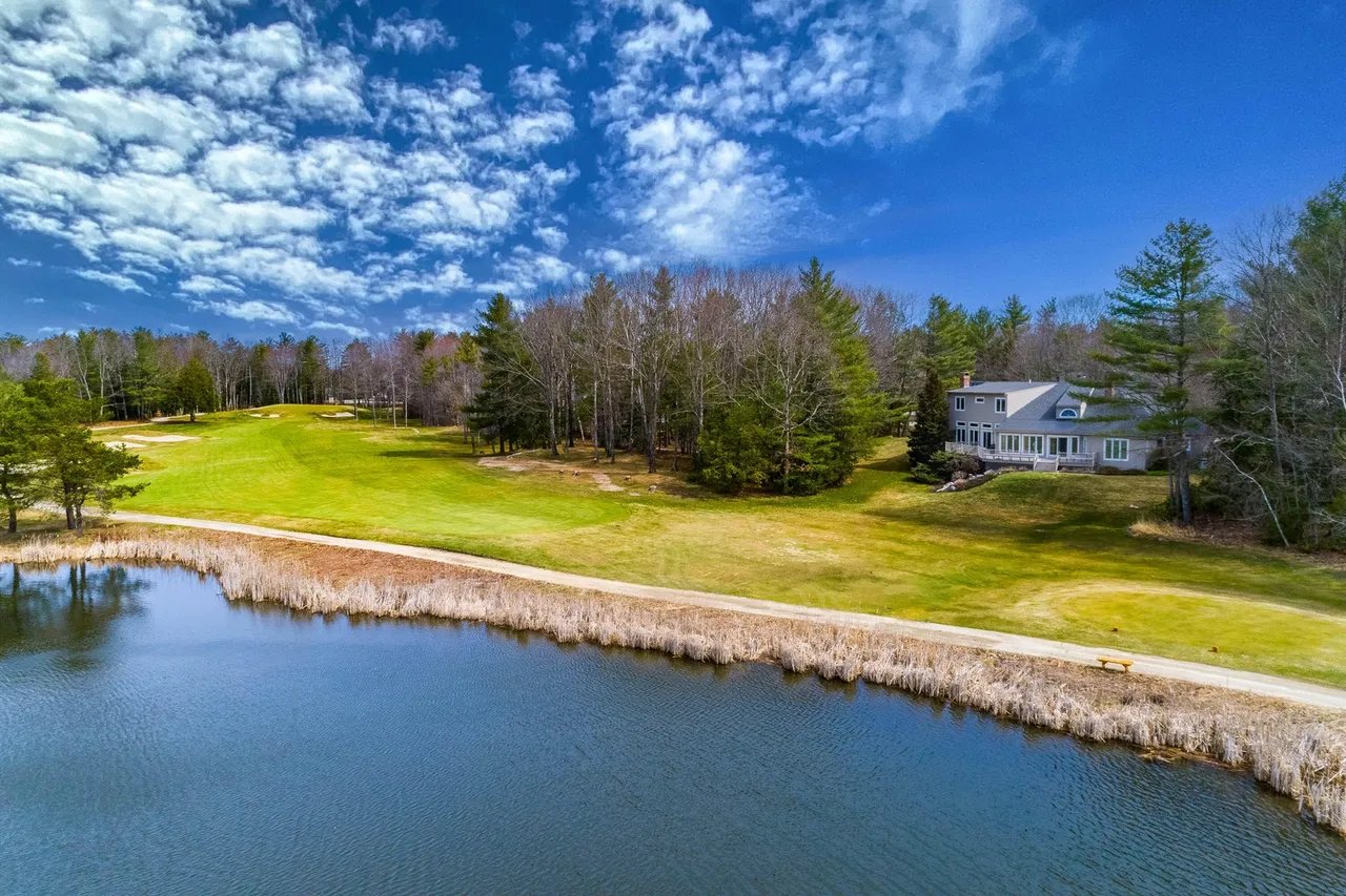 New Listing! 17 Oakmont Drive, Falmouth, Maine – $1,750,000