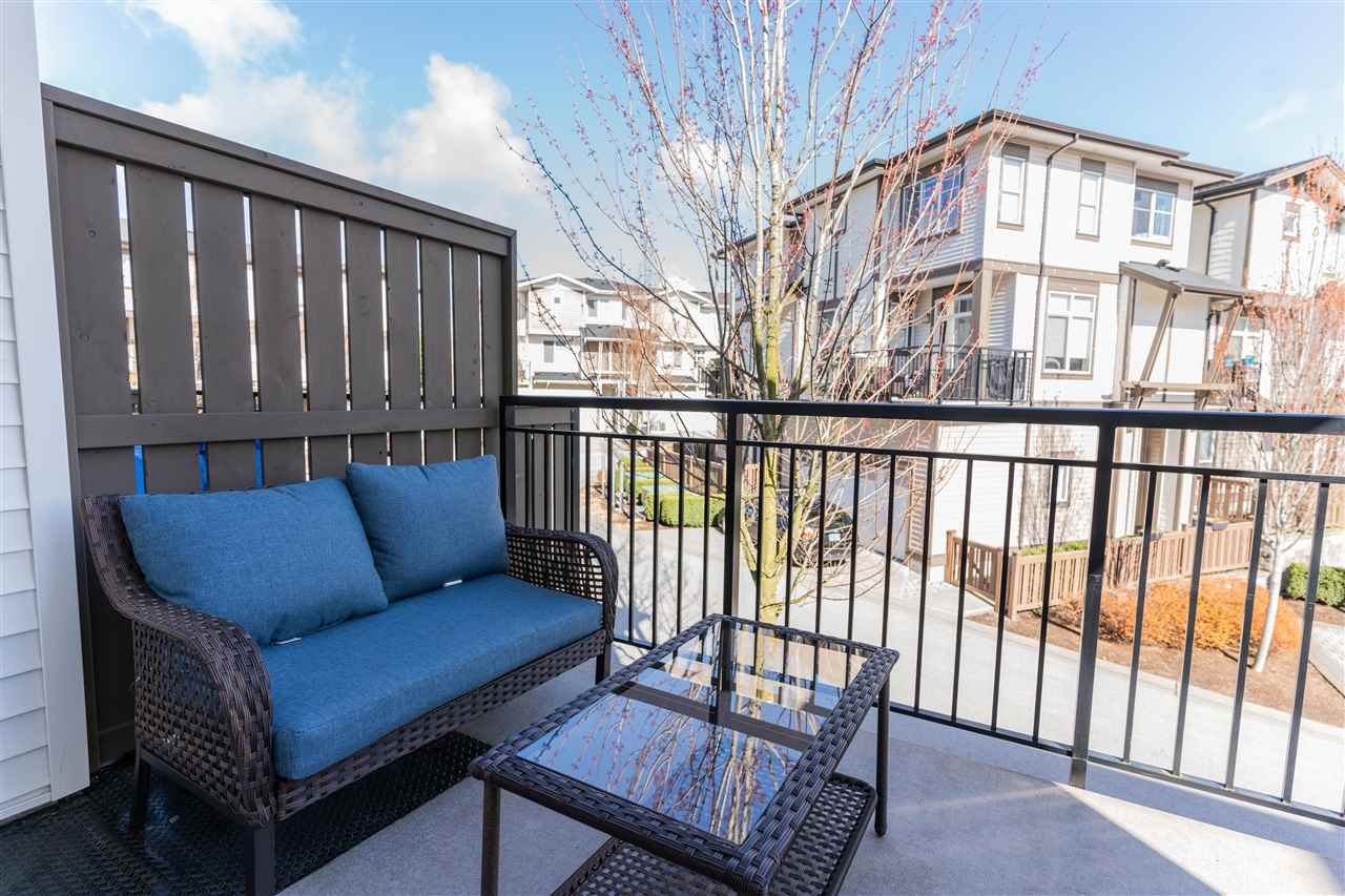 10-19433 68 Avenue, Surrey