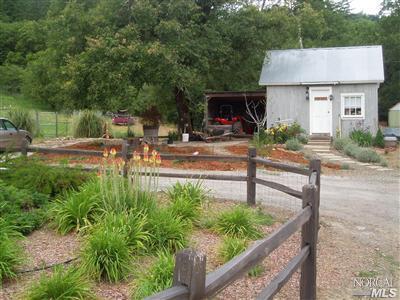 5711 Robinson Creek Rd