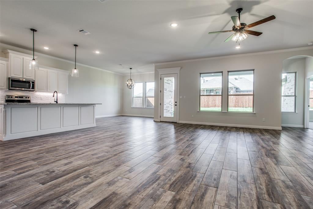 3304 Promenade Dr