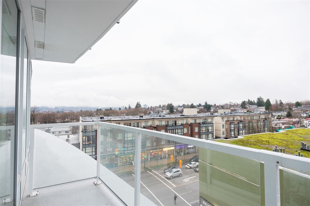 703-2220 Kingsway