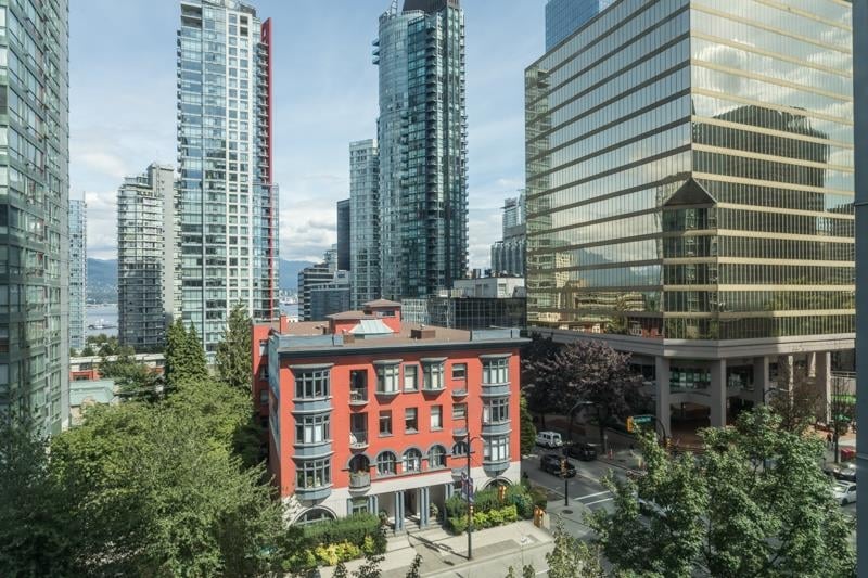 703-1200 W Georgia Street, Vancouver