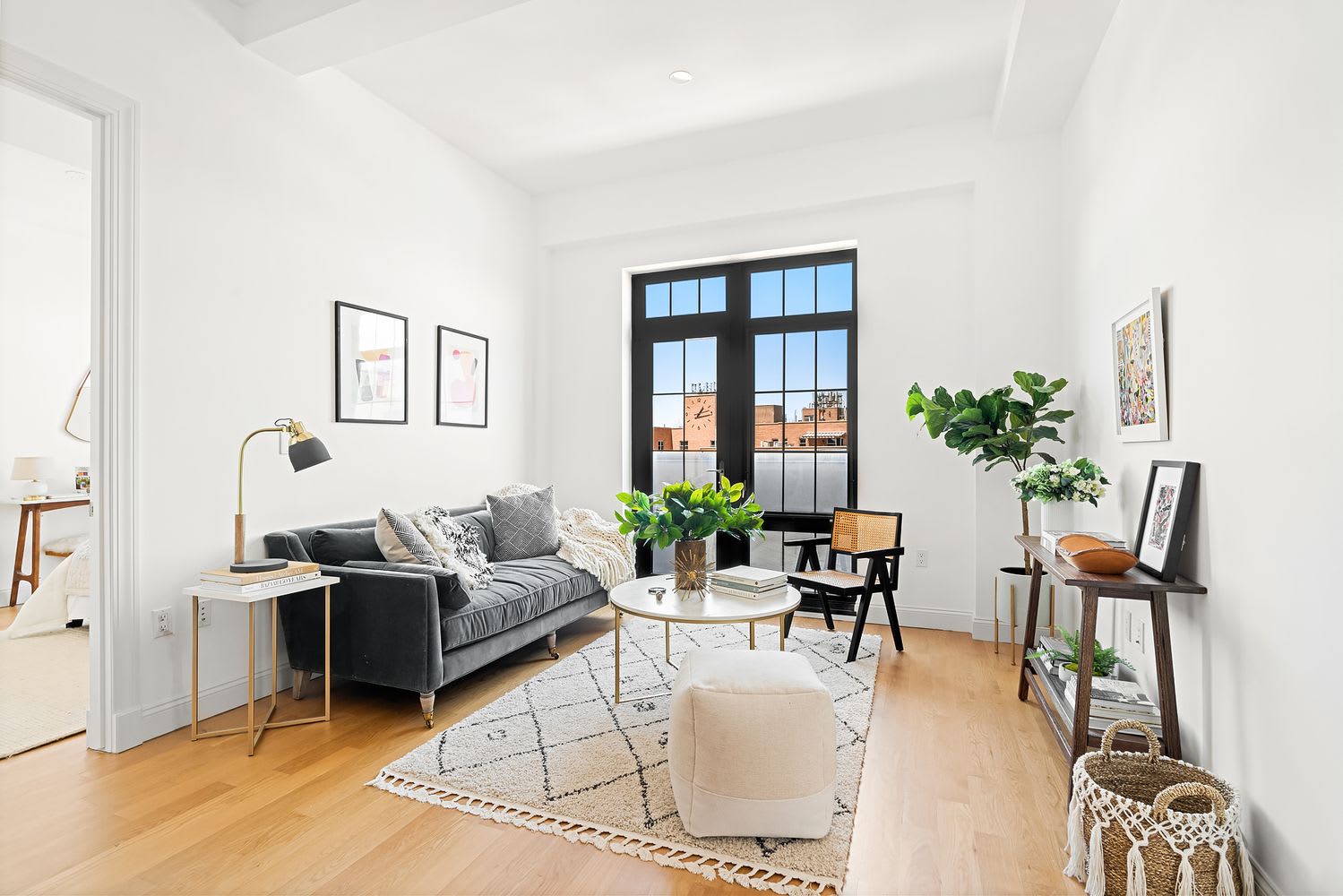 42 Maspeth Ave, Unit 6B