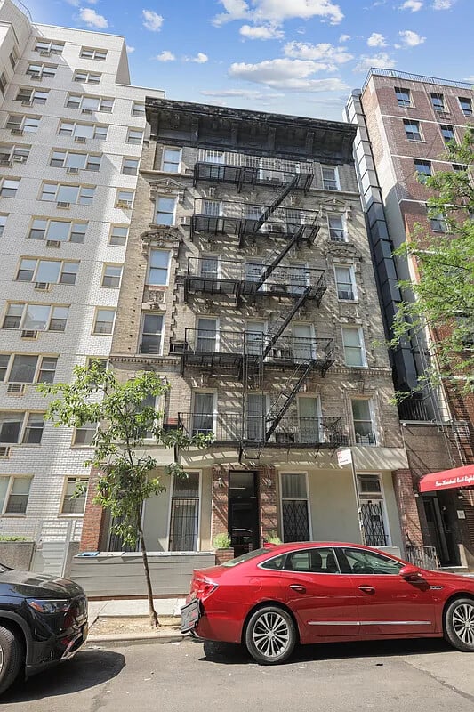 206 East 81st Street, Apt 4D