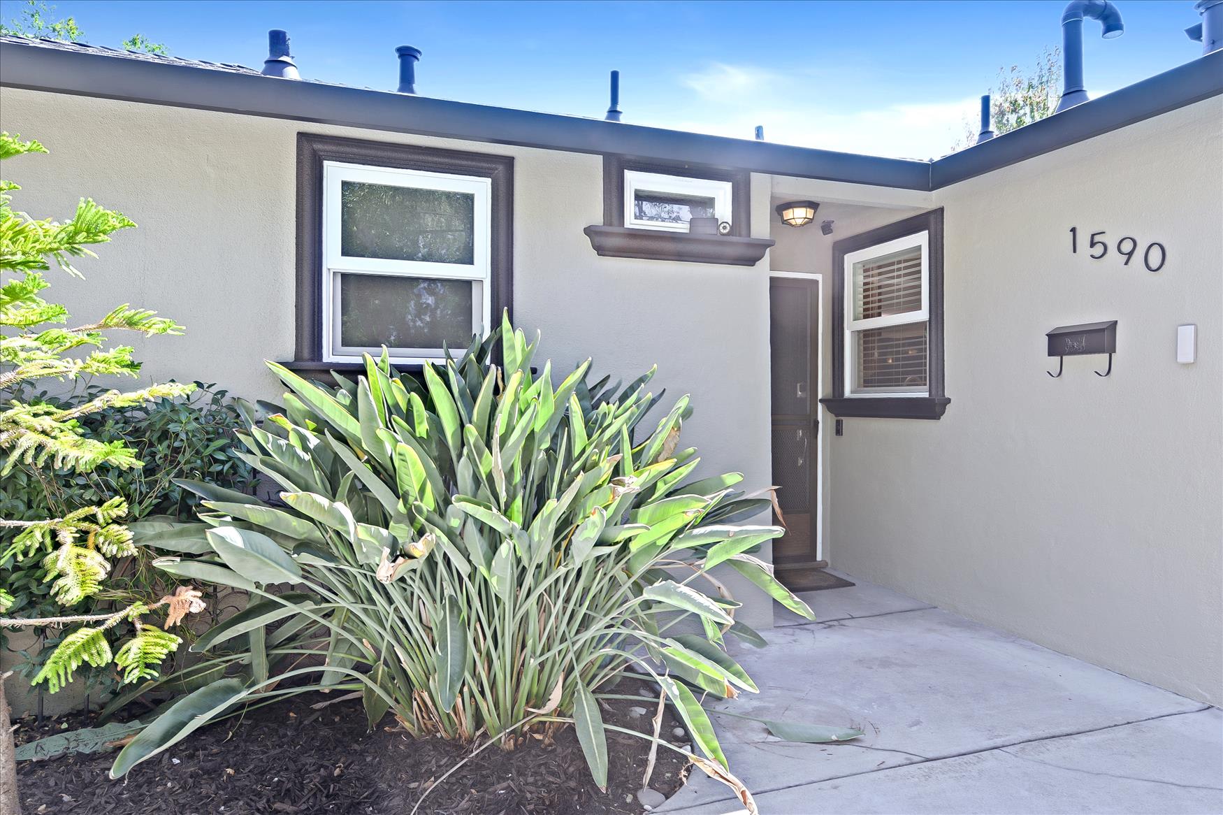 1590 Maddux Drive