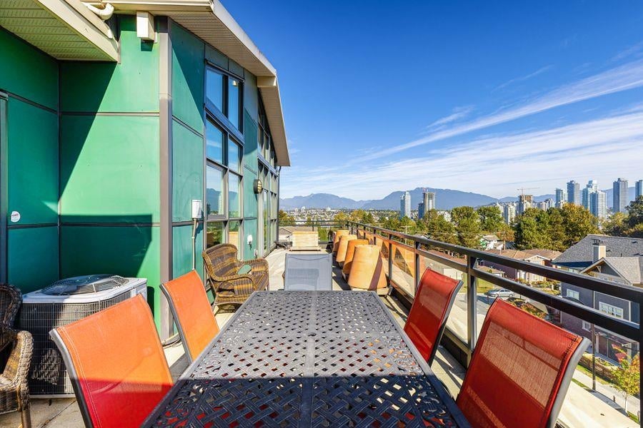 405-3255 Smith Ave