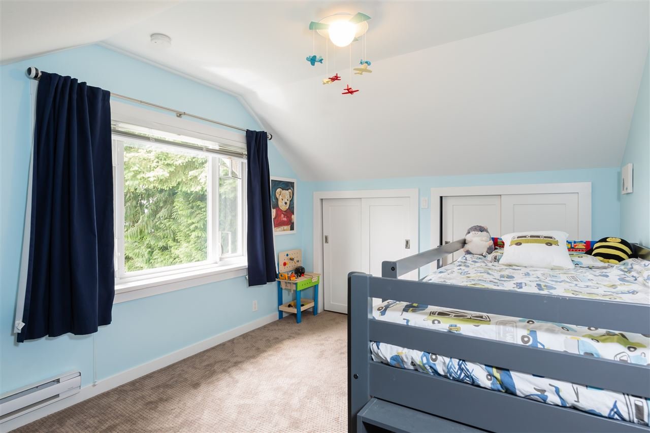 165 W Osborne Rd