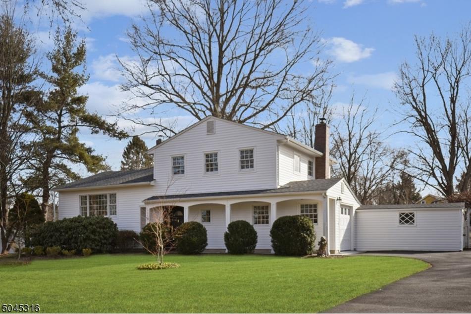 55 Fairview Dr 