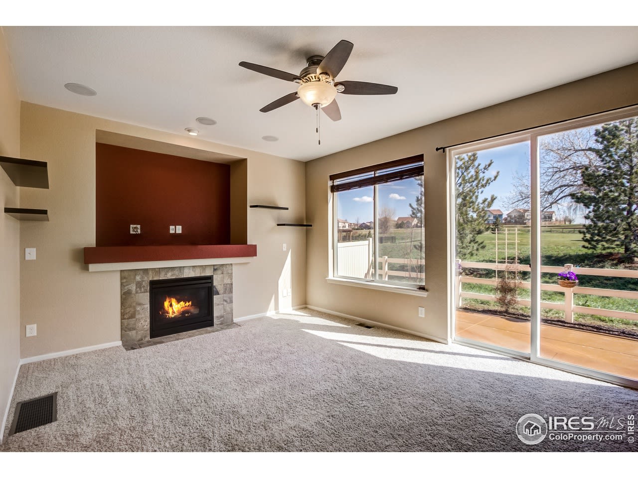 5312 Ravenswood Ln