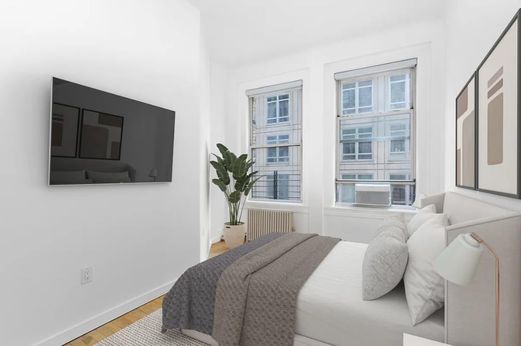 135 William Street, Apt 5-A