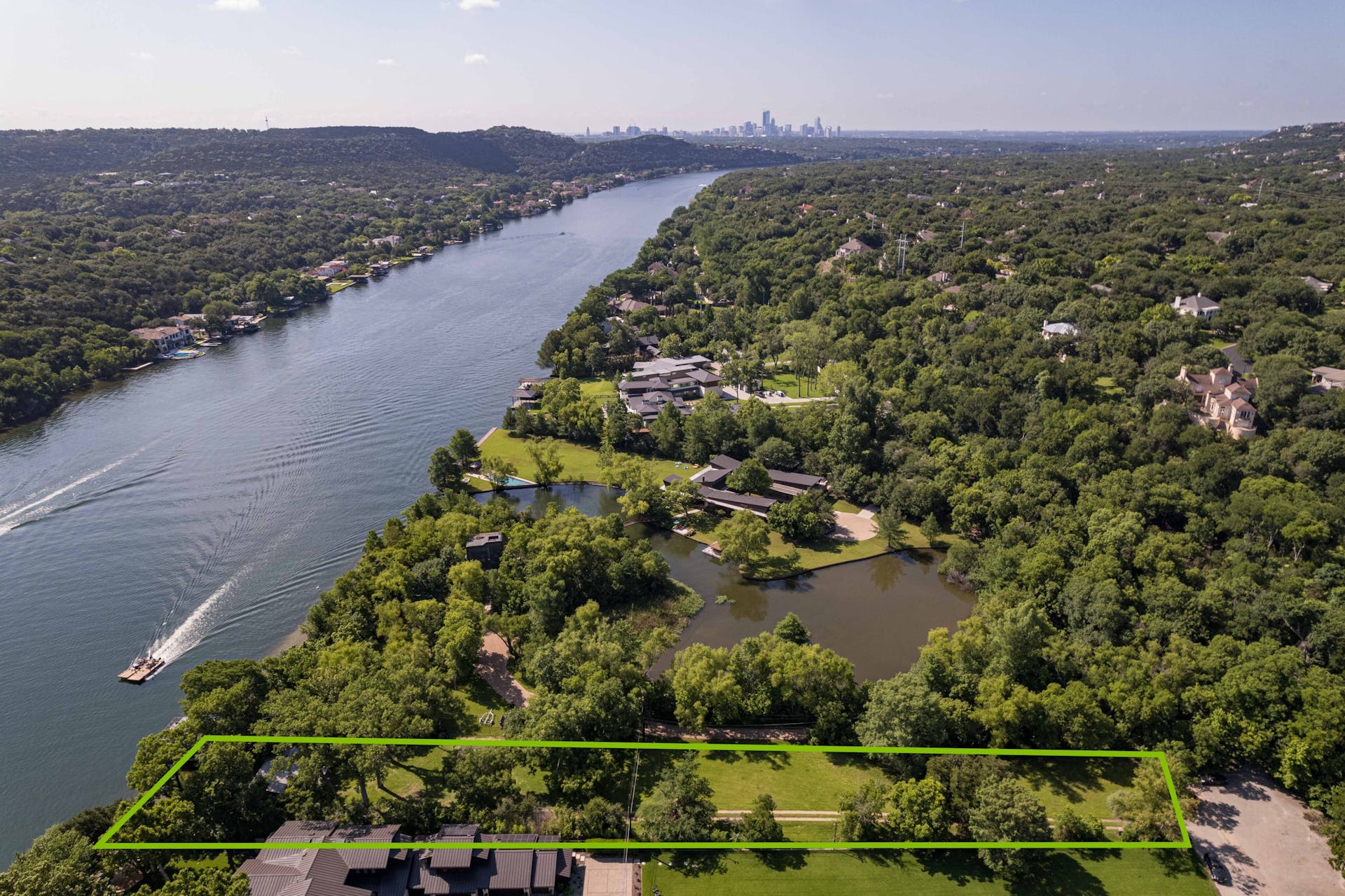 1500 Rockcliff Road