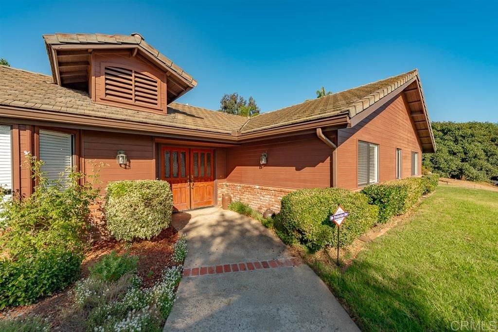 1637 Kings Way