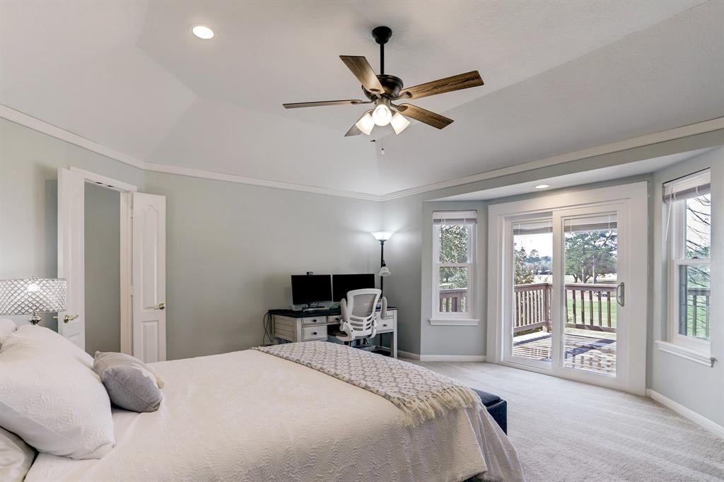 106 Golfview Dr