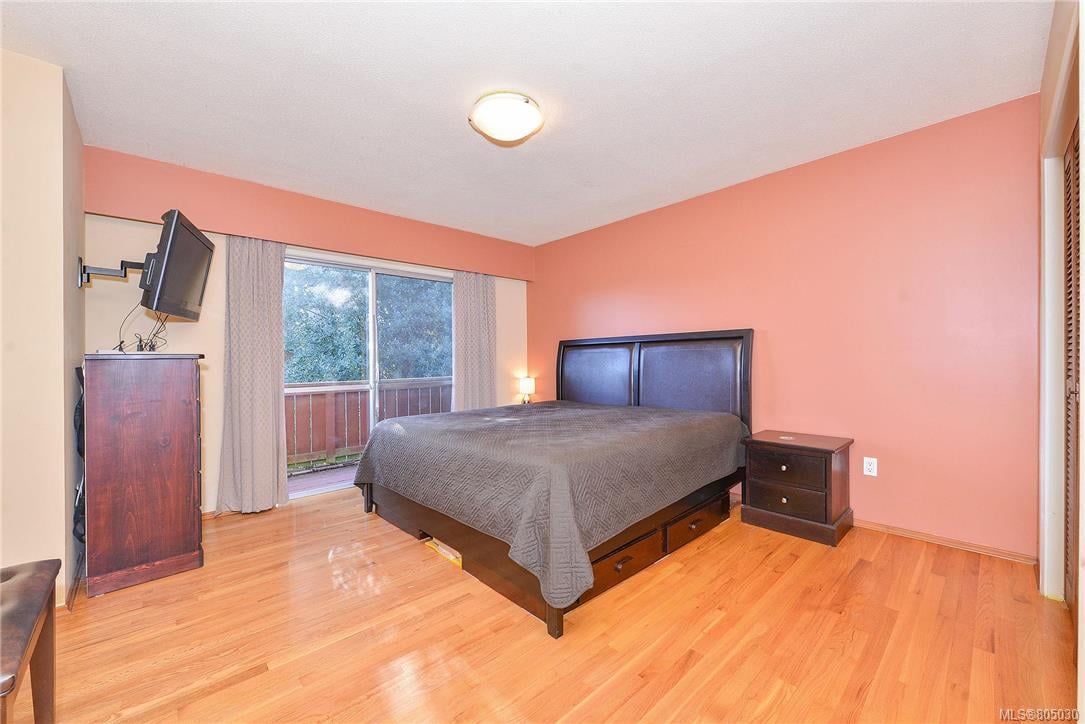 2091 Stonehewer Pl