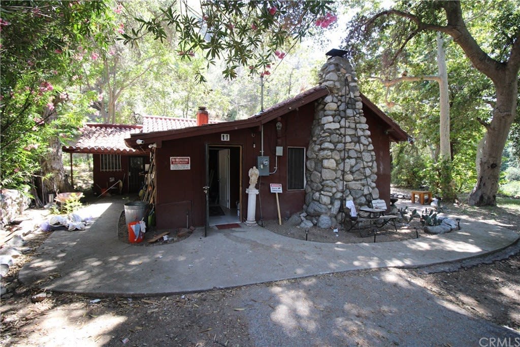 11 N San Gabriel Canyon Rd