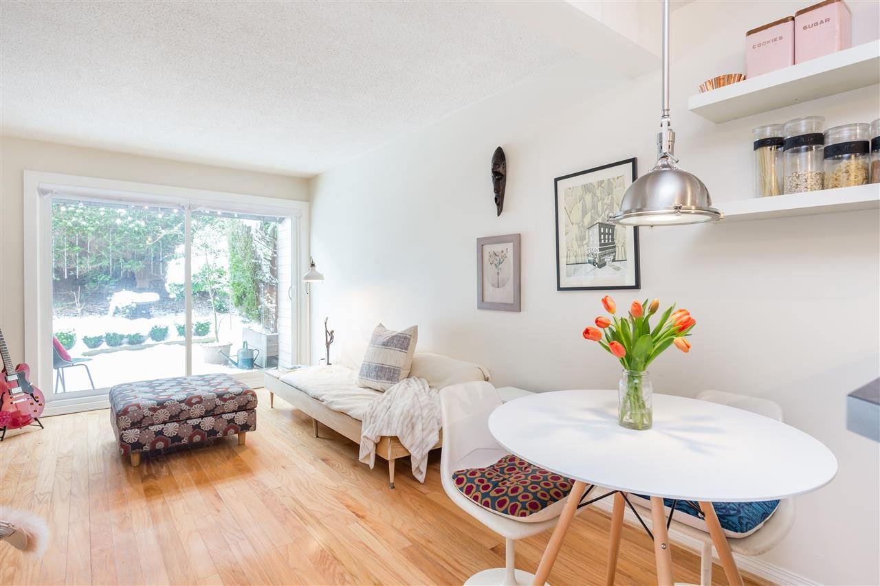 23-460 W 16th Ave