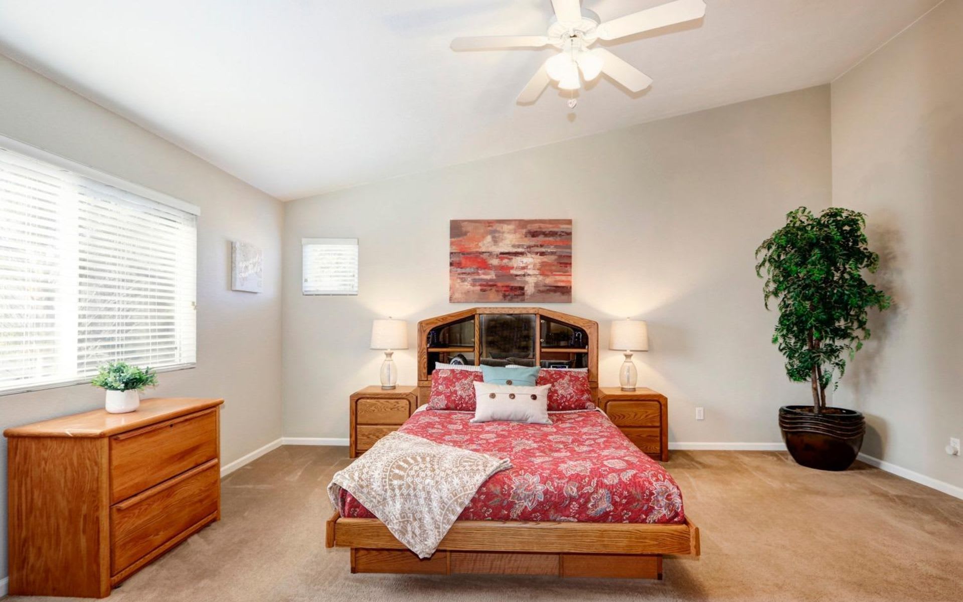 9752 Dynasty Way