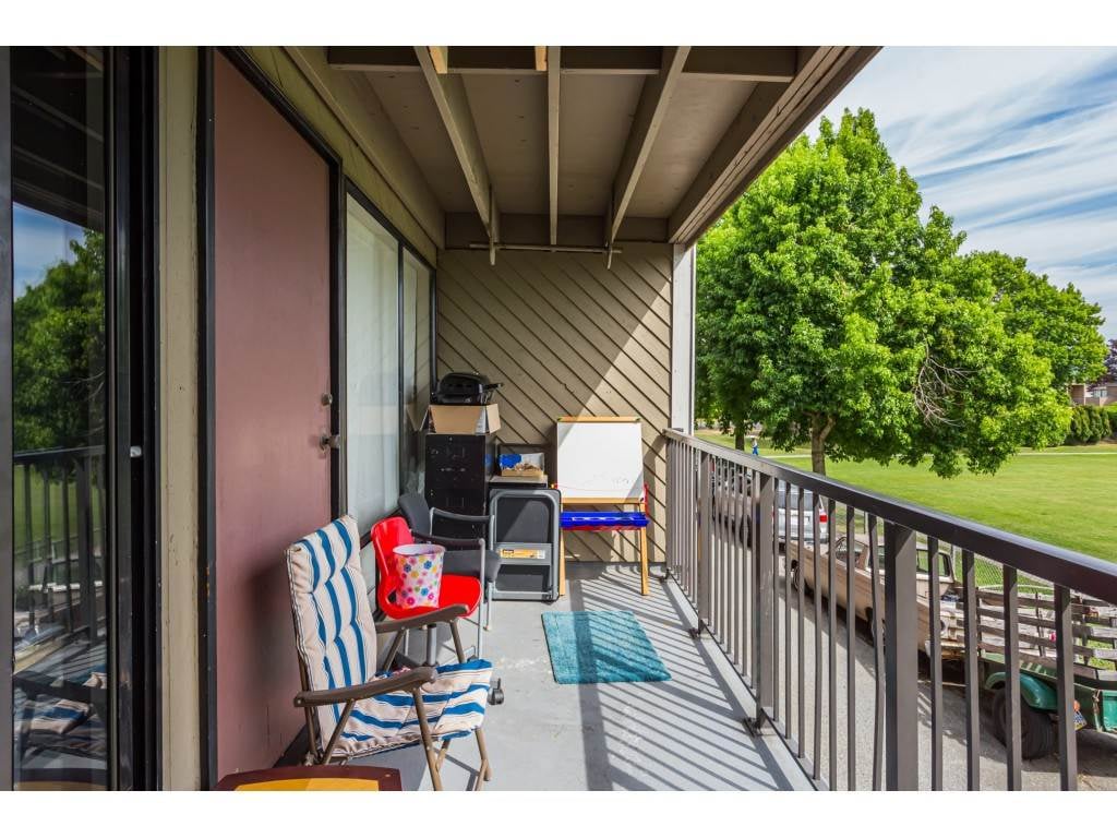 111-9300 Glenacres Dr