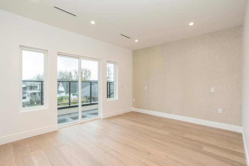 20 N Macdonald Avenue, Burnaby