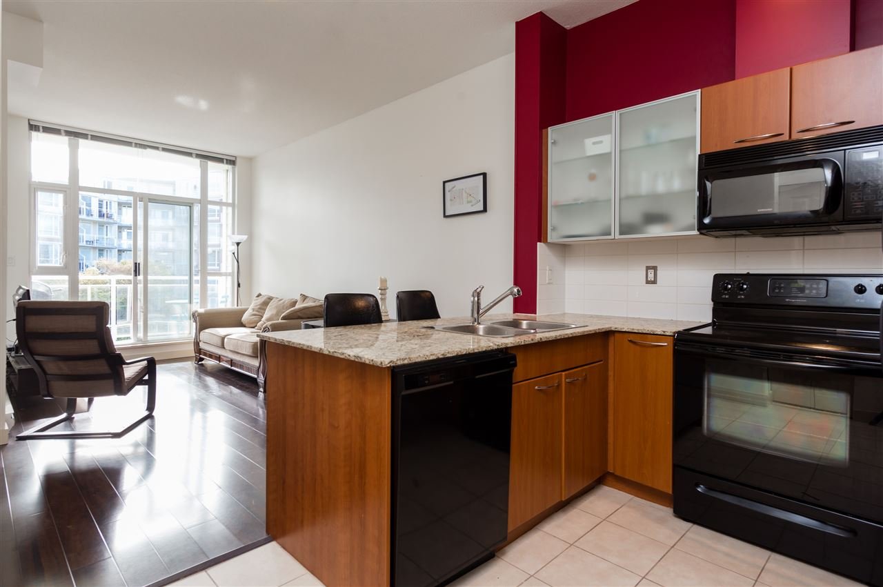 552-1432 Kingsway
