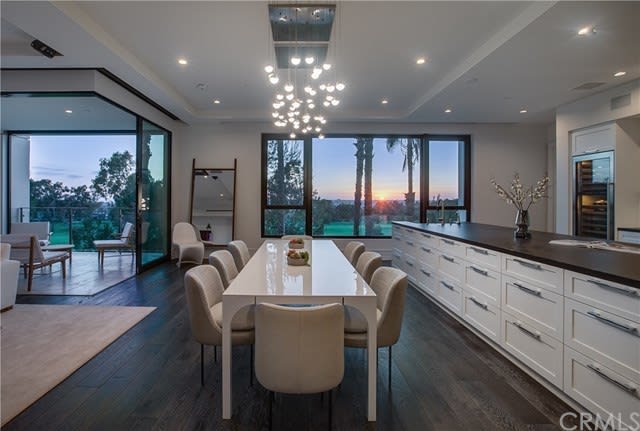 1511 Santa Barbara Dr
