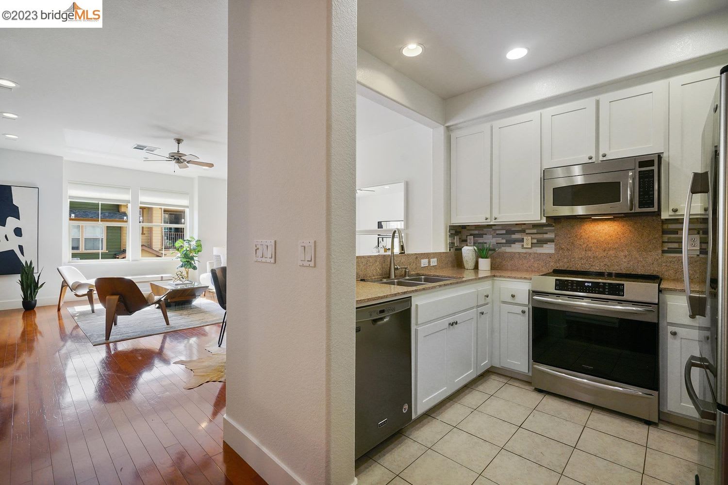 6047 Old Quarry Loop, Oakland, CA 94605