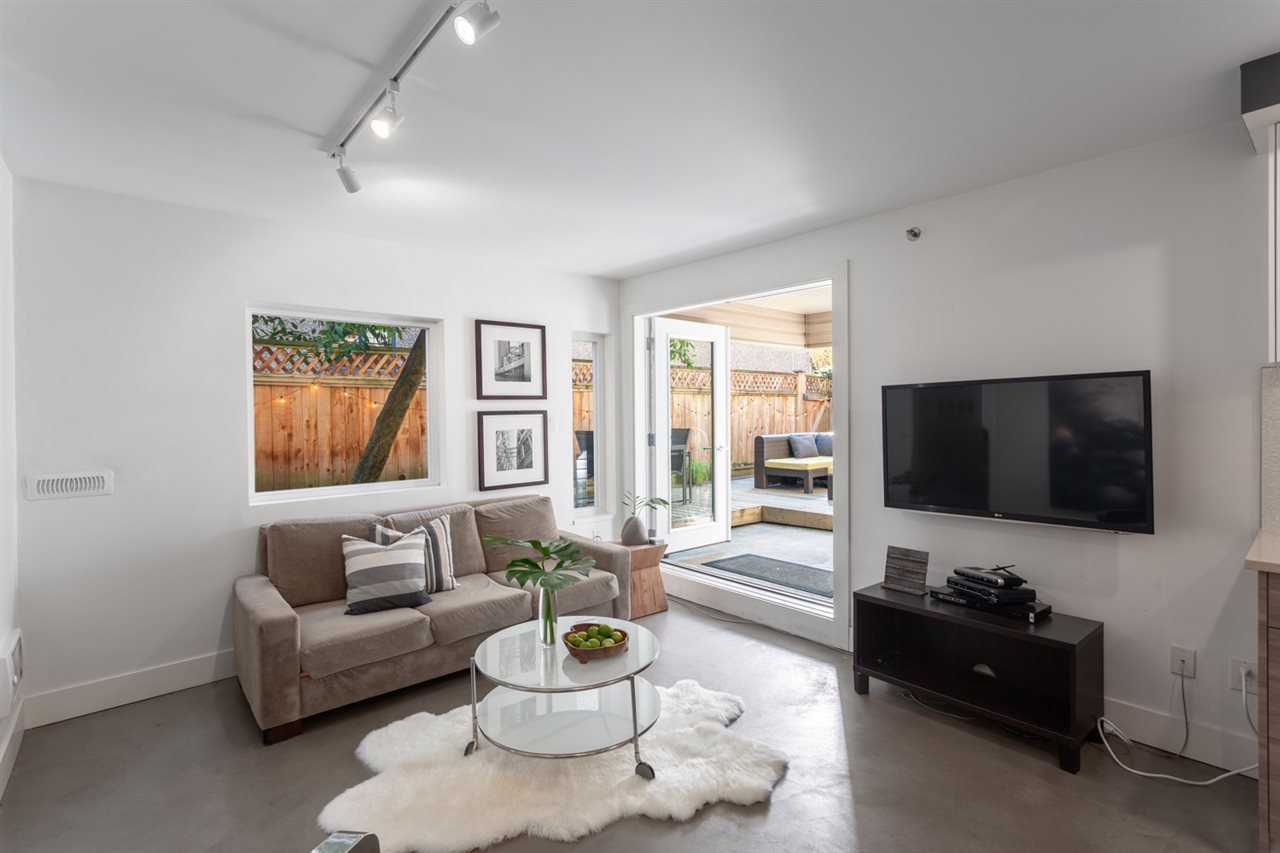 104-825 E 7th Ave