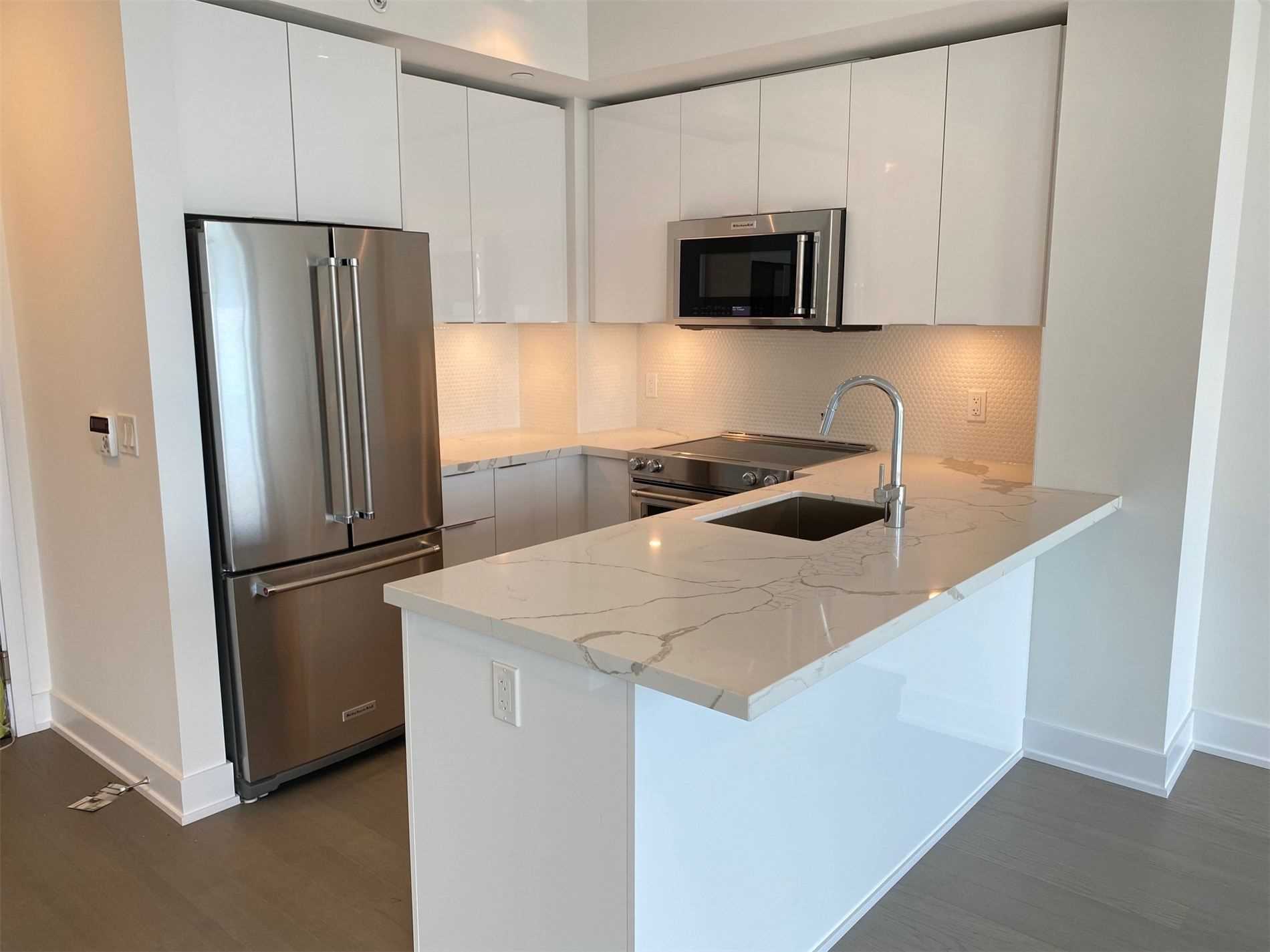 30 Shore Breeze Dr Unit: 5708