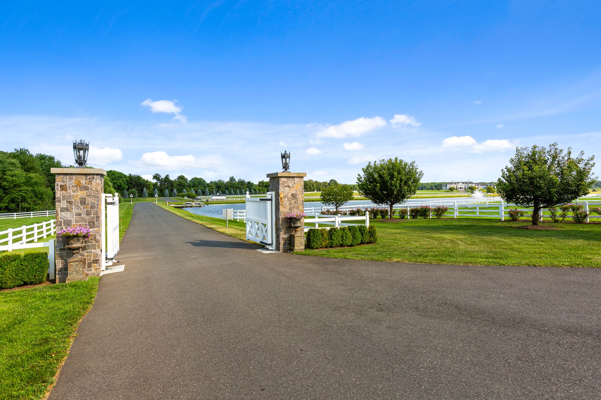 7 Yearling Path