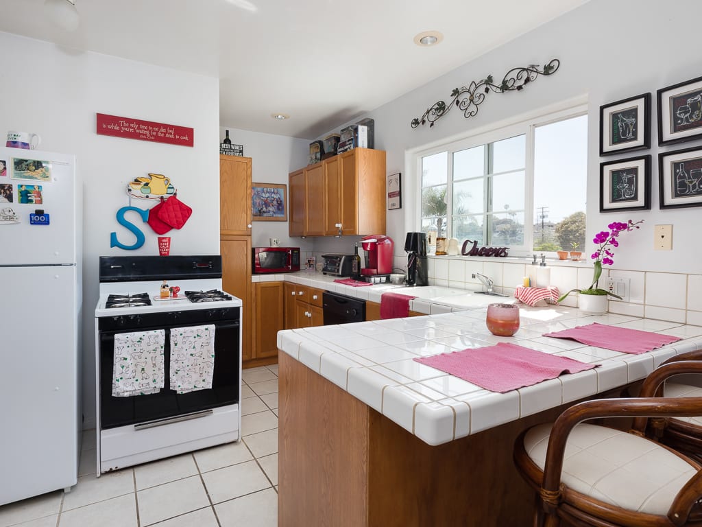 948 Loma Vista St