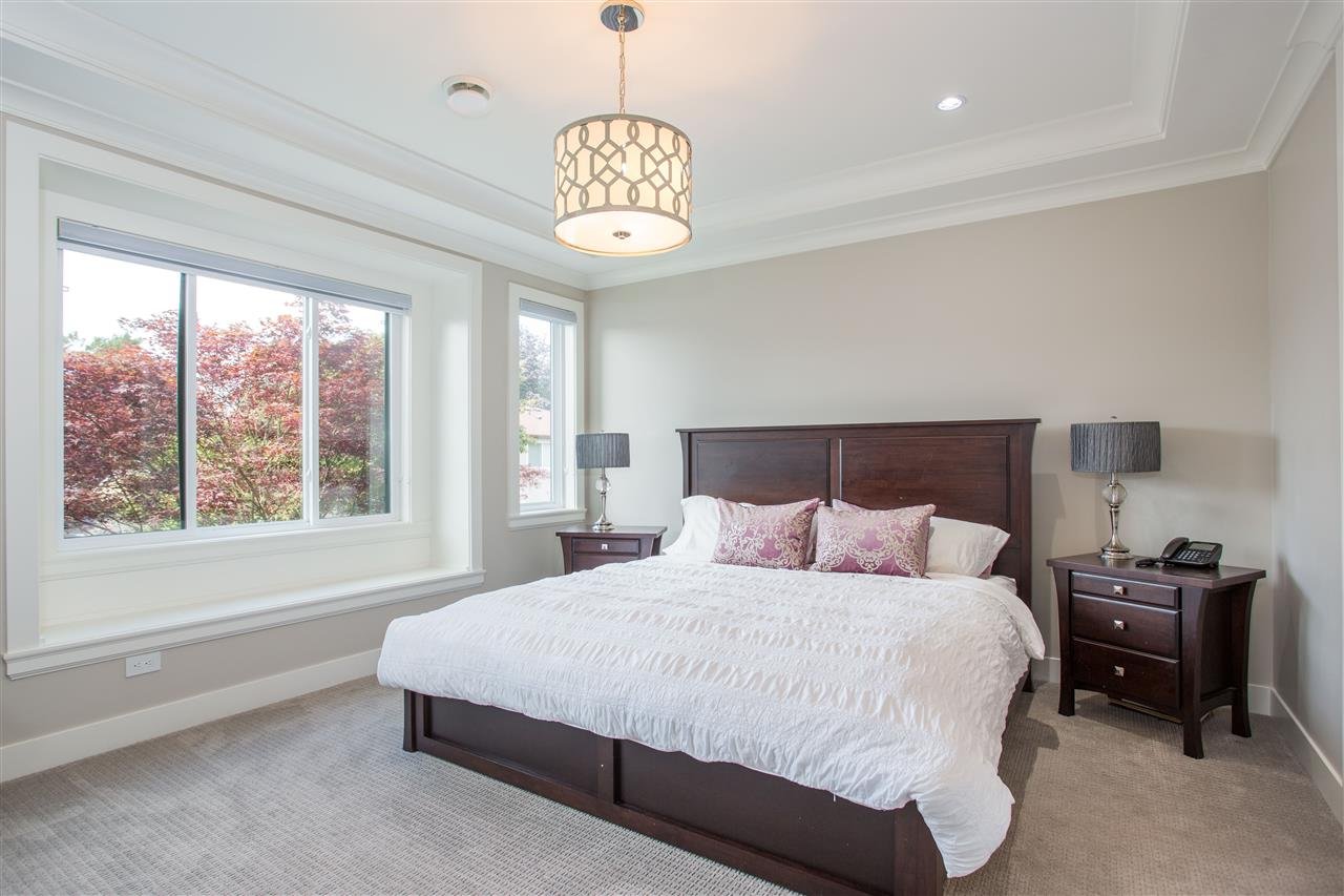 11311 Schooner Ct