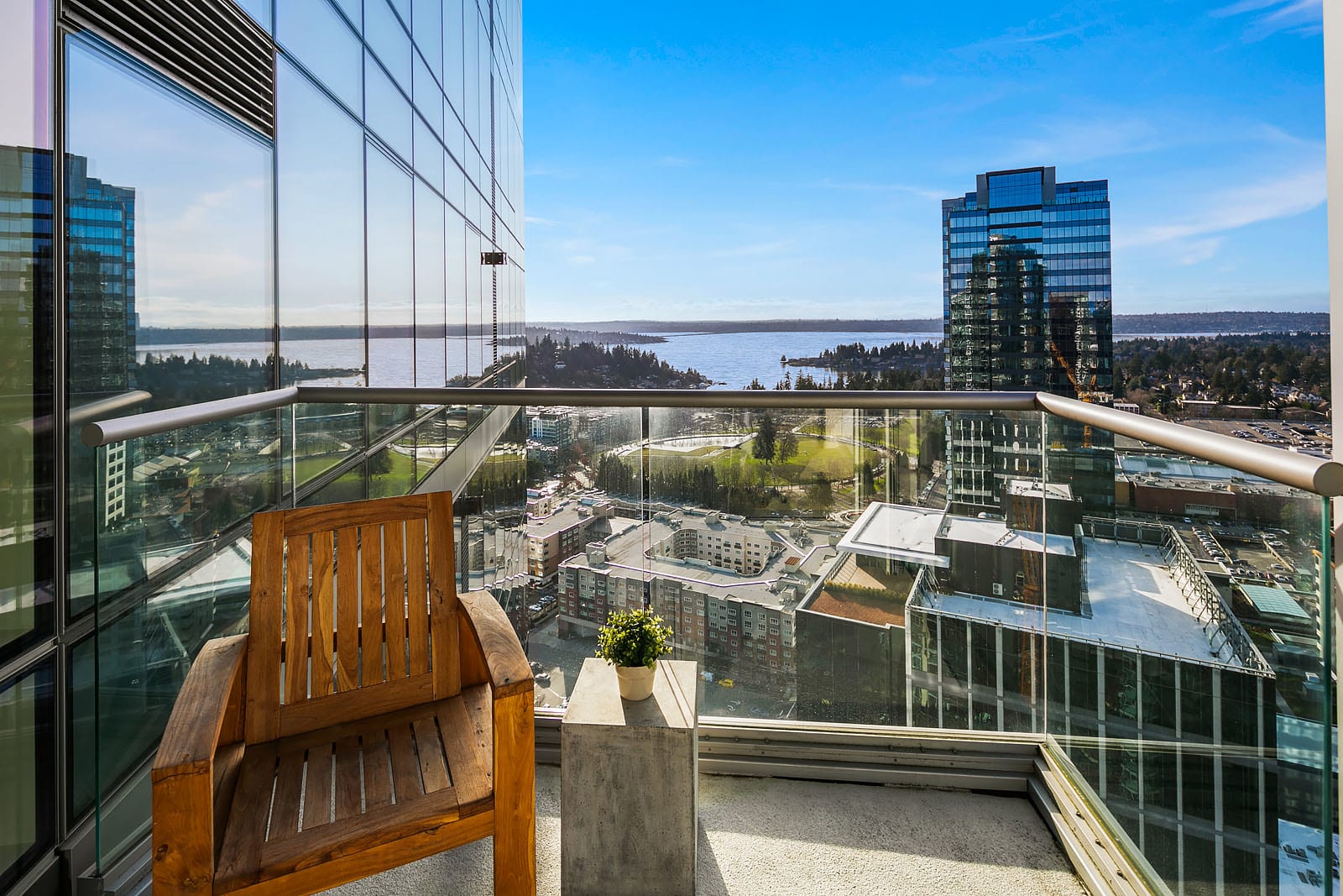 10700 NE 4th Street, Unit 3302
