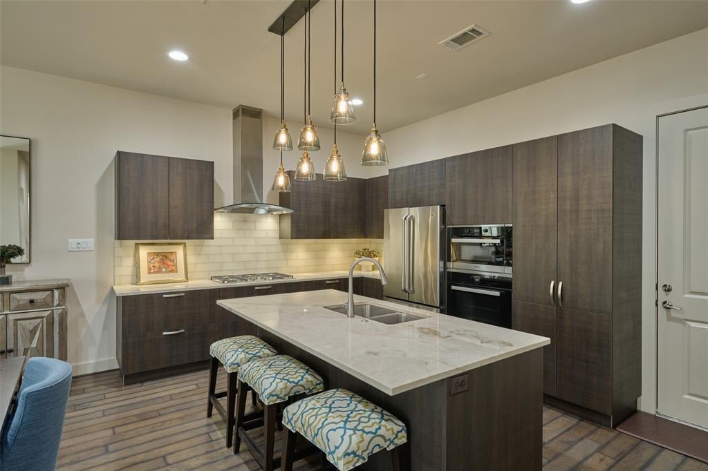 11503 Royal Silver Dr