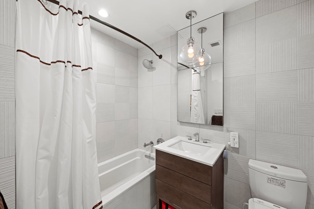 2100 Bedford Avenue 4G