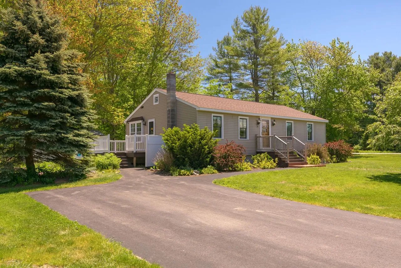 Home for Sale – 8 Middlebrook Drive, Arundel, ME – $400,000