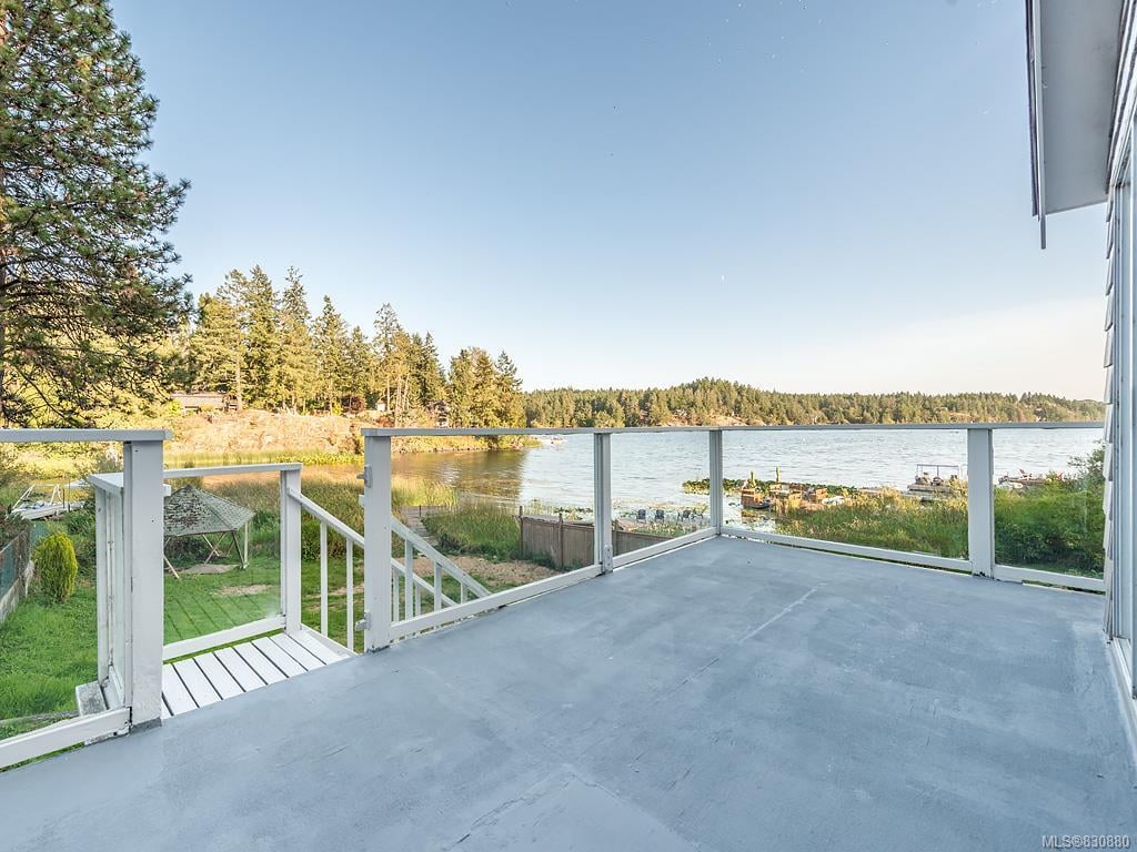 5059 Prospect Lake Rd