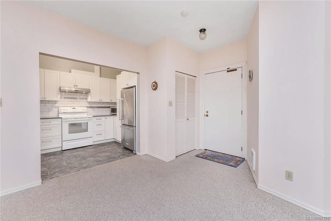 103-104 Dallas Rd
