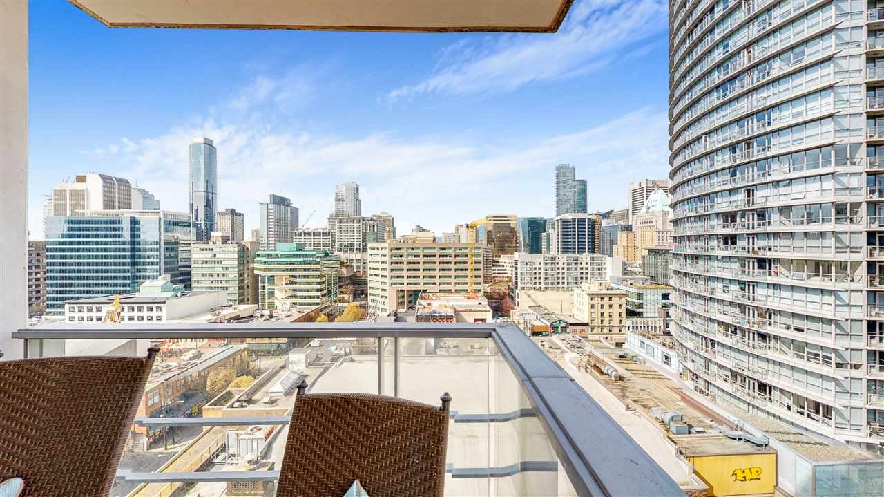 1705-565 Smithe Street, Vancouver