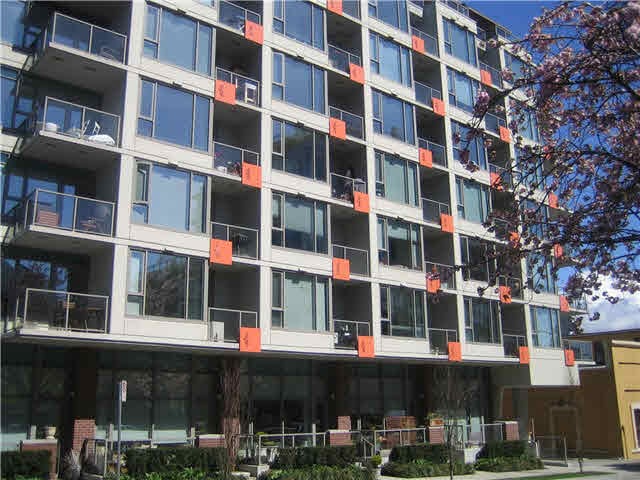 813-251 E 7th Ave