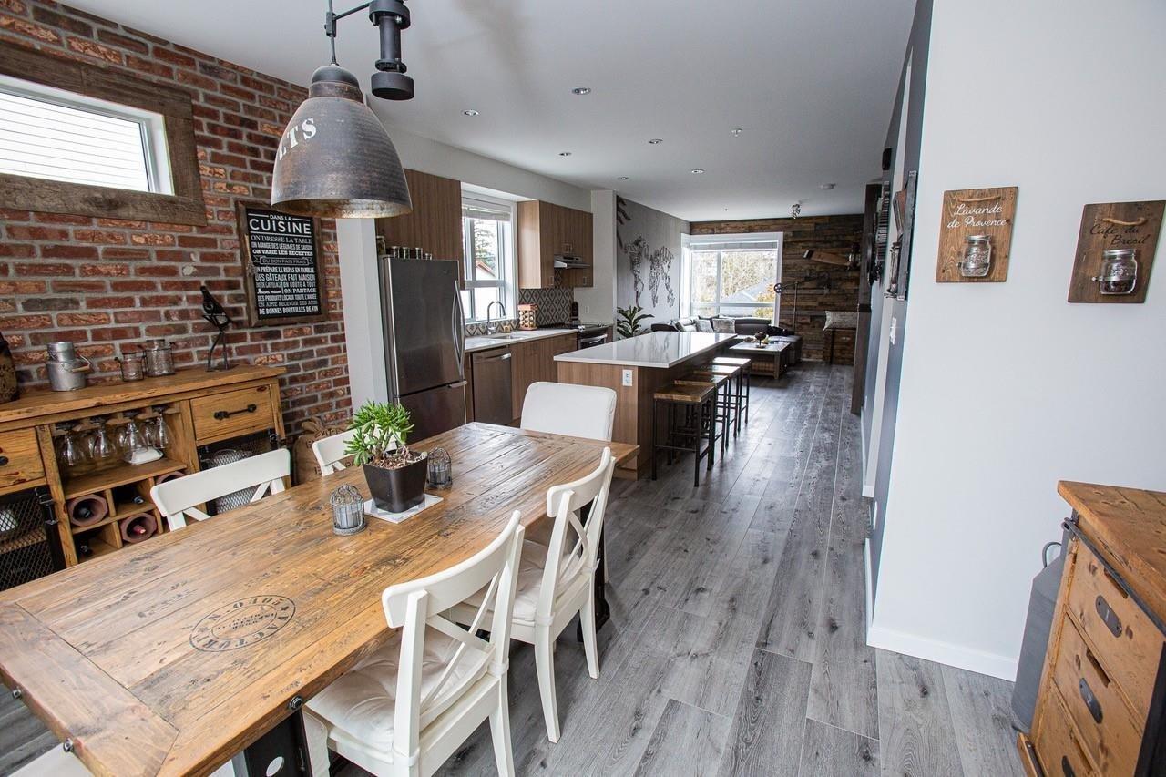 1-1188 Wilson Cres