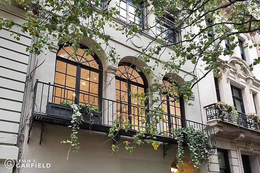 60 East 66th St