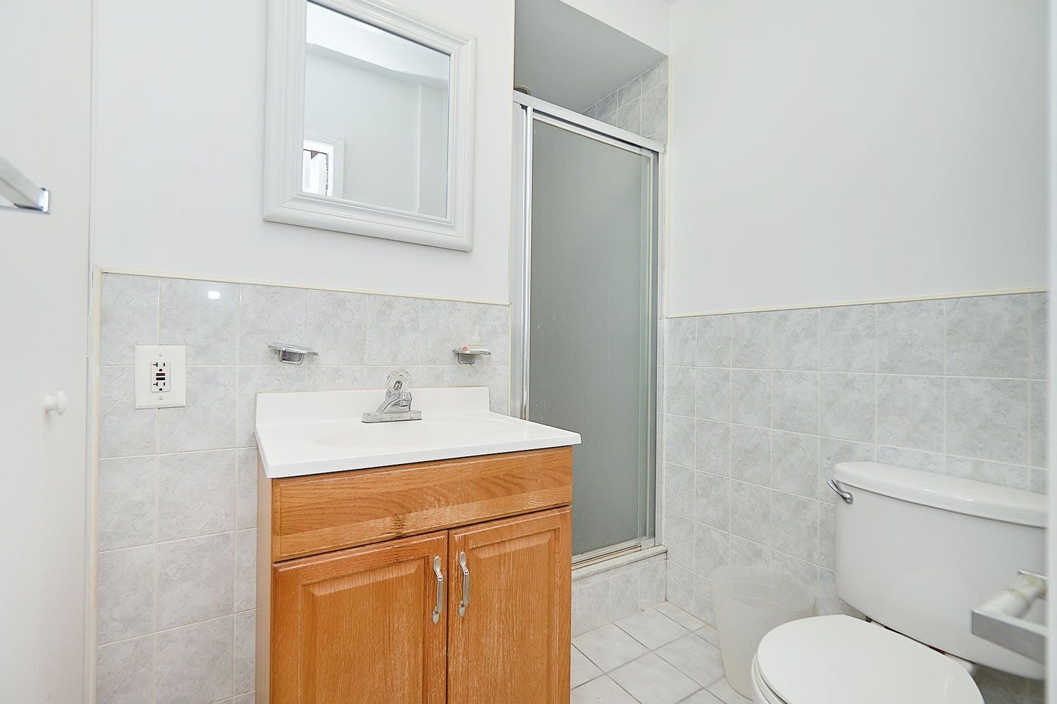 1059 2nd Ave, Unit 1W