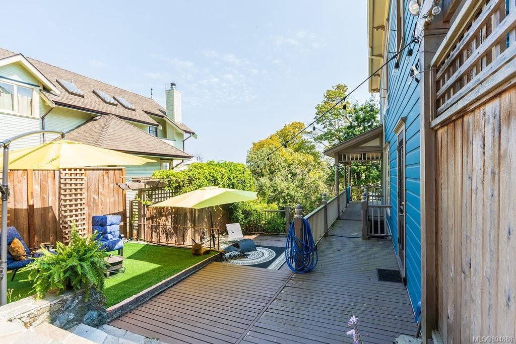 1140 Arthur Currie Lane