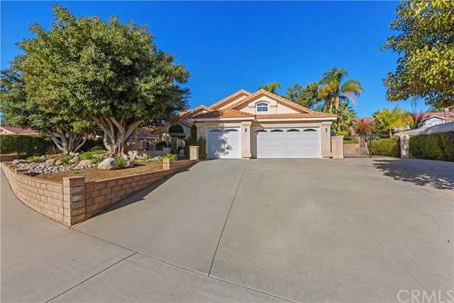 651 Burwood Court