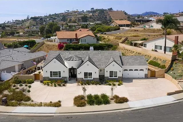685 Creekmont Ct