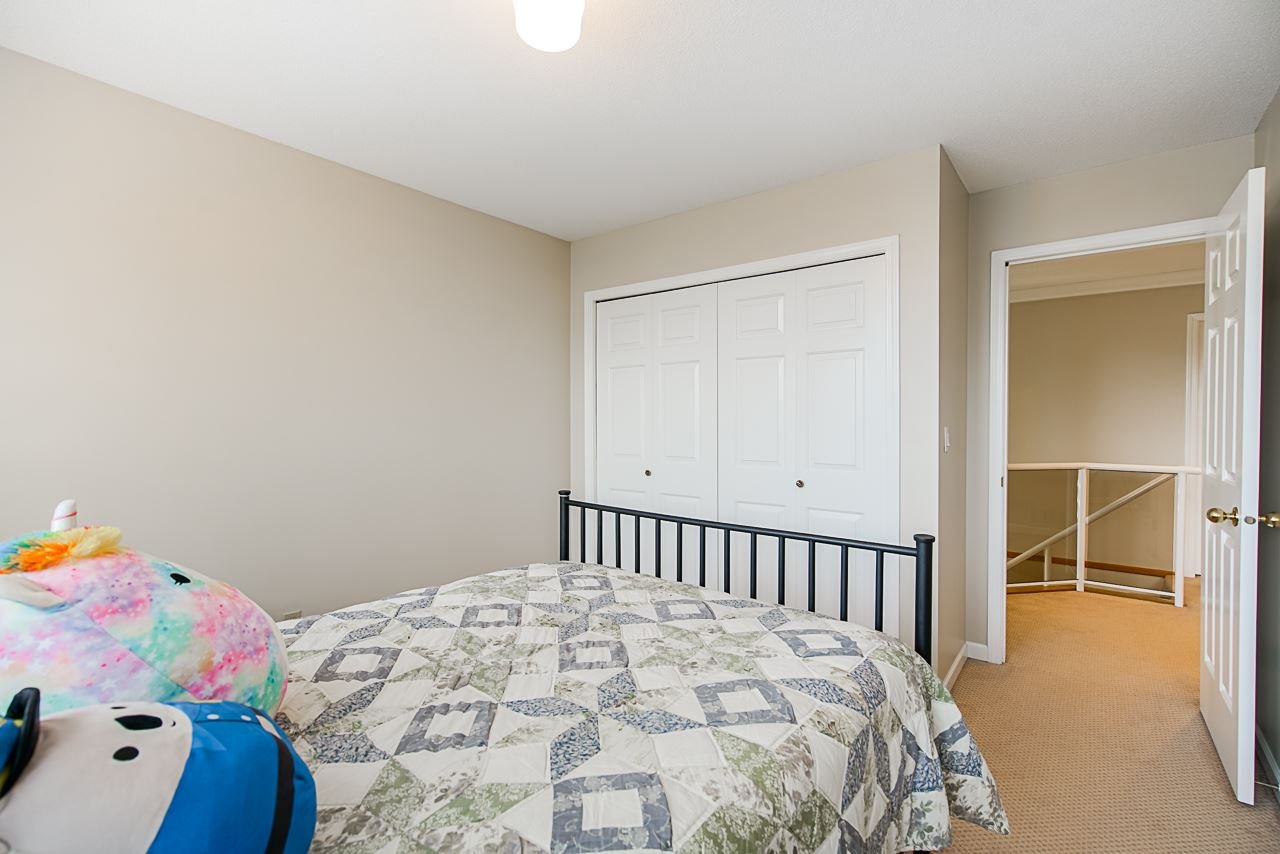 14993 82a Ave