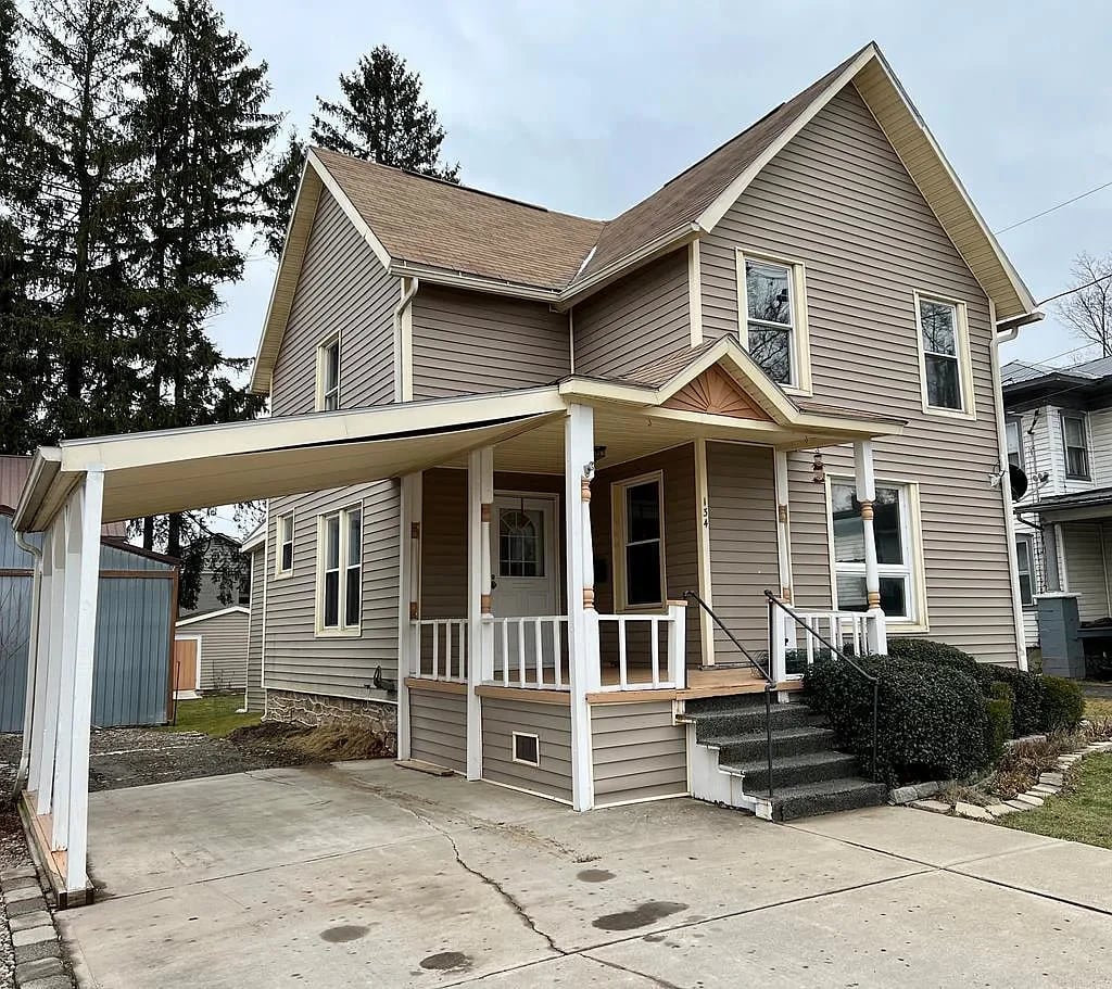 134 Church St