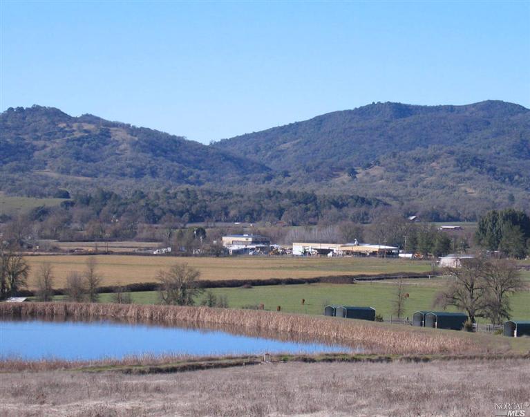 10351 E Side Potter Valley Rd 