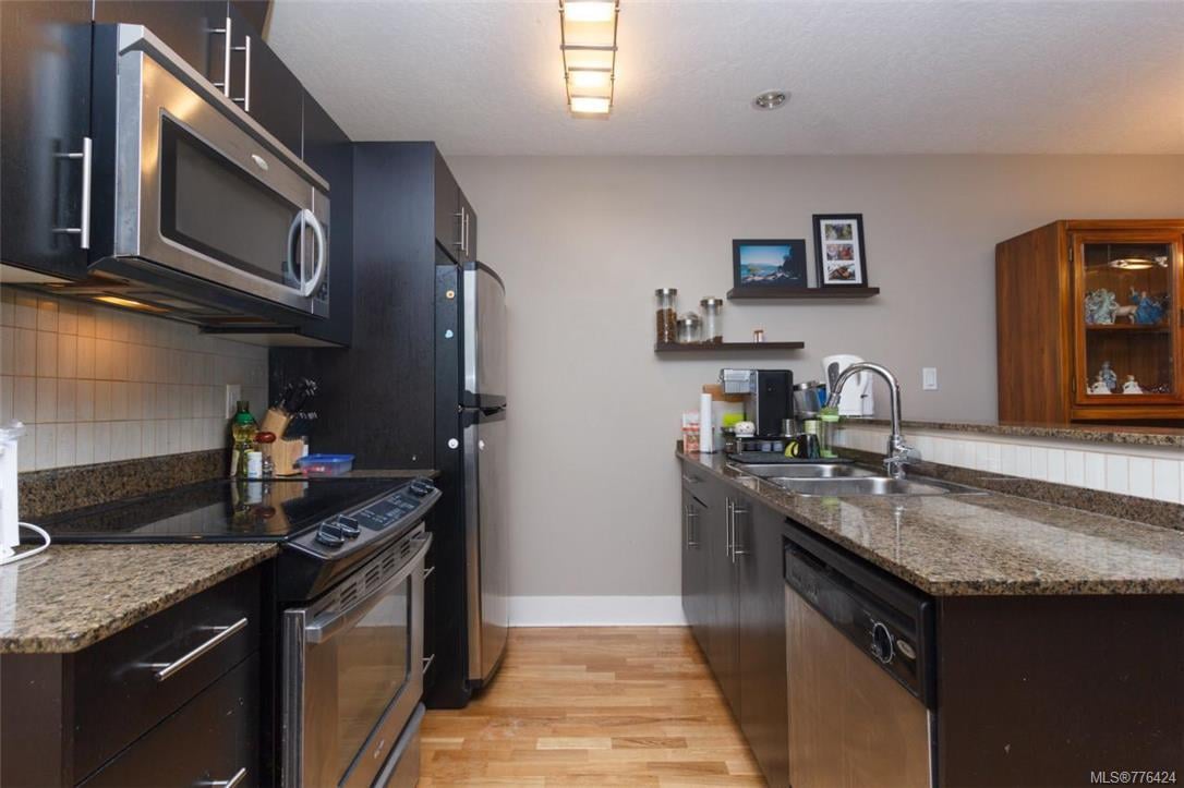 406-2717 Peatt Rd